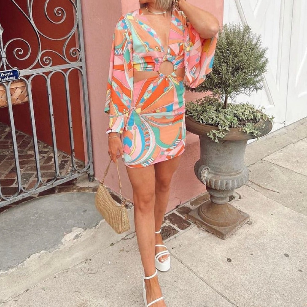 Retro Cutout Mini Dress in Coral Multi